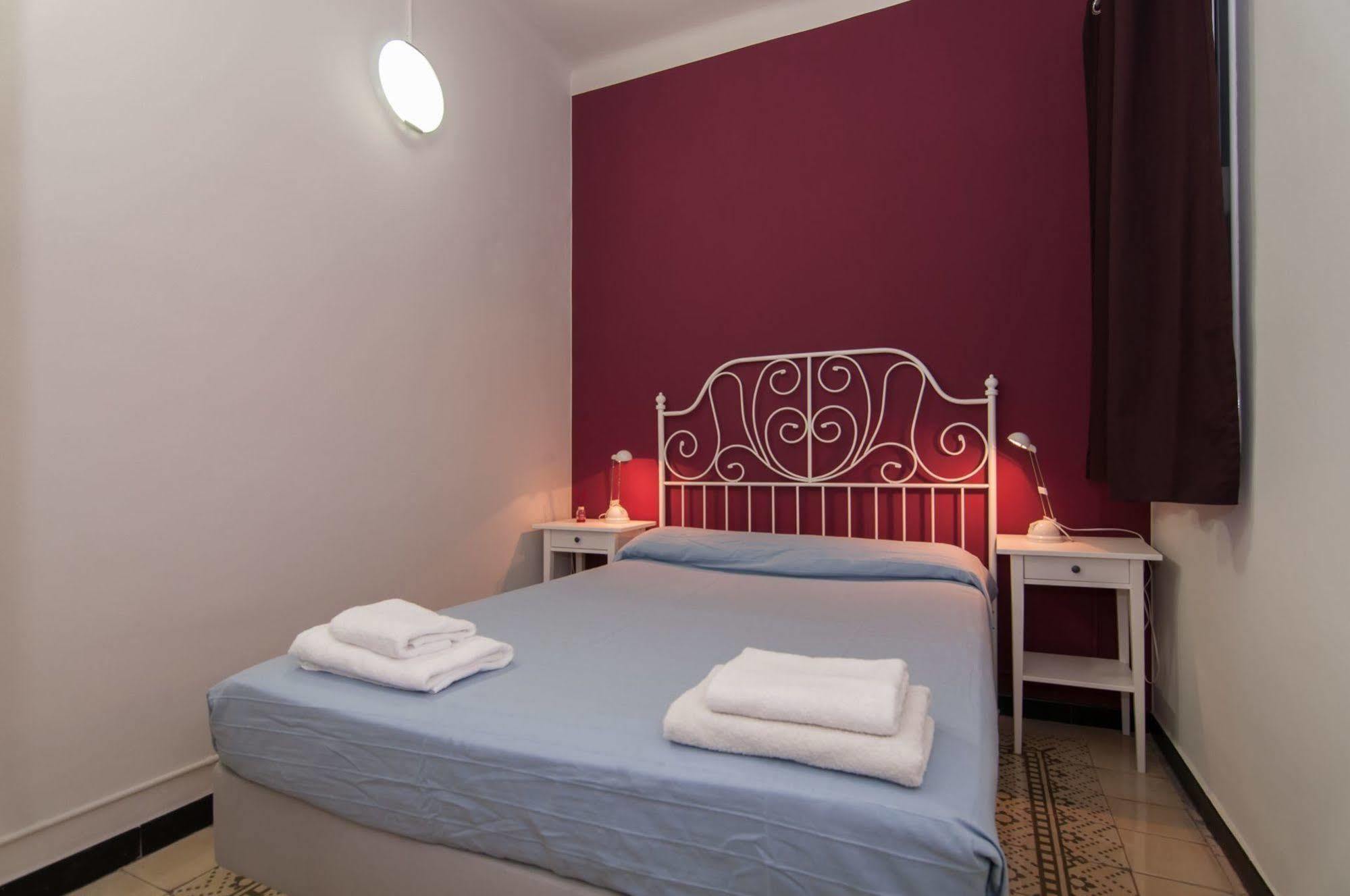 Bbarcelona Sagrada Familia Garden Apartment Kültér fotó